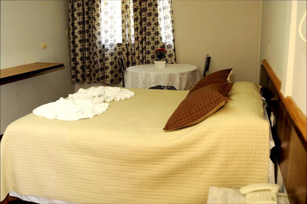 Gutemberg Plaza Hotel Nova Serrana 객실 사진